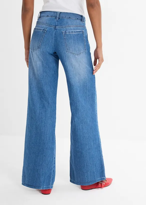 Wide leg jeans, mid waist, bonprix