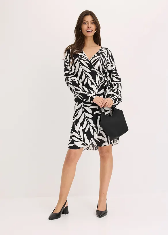 Wikkeljurk met print van vloeiende viscose, bonprix