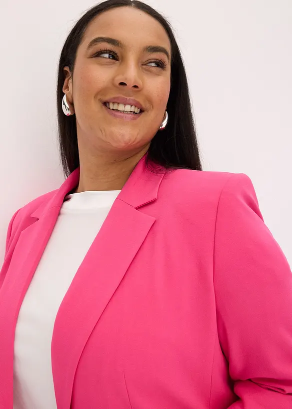 Blazer met modieus geaccentueerde schouders, bonprix