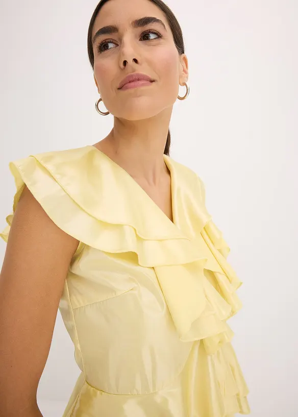Glanzende blouse met volants, bonprix