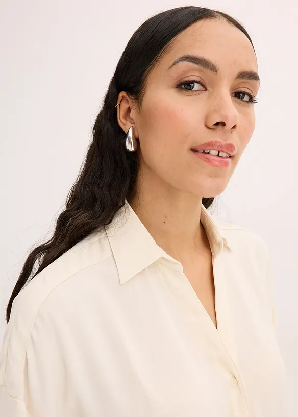 Blouse van licht crêpe, bonprix