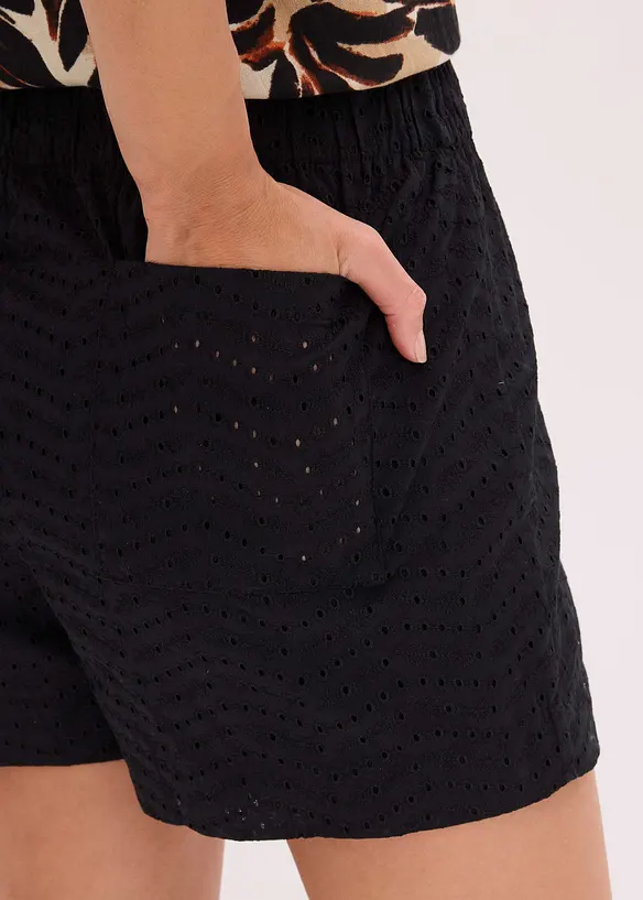 Short met broderie anglaise, bonprix