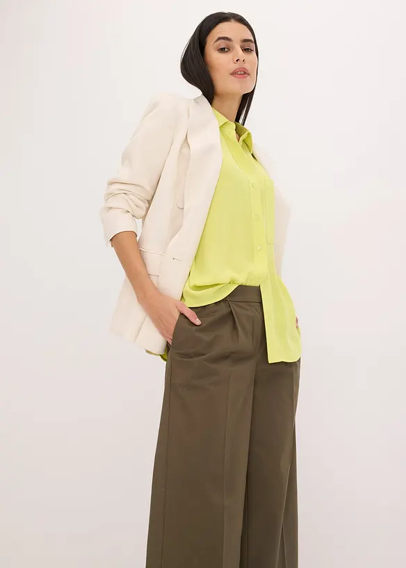 Blouse met borstzak en korte mouwen, bonprix