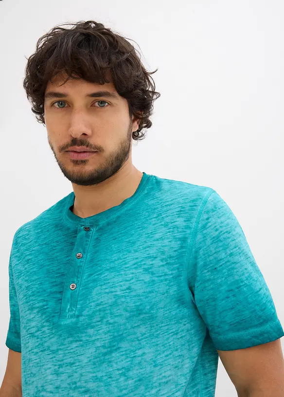 Henley shirt van biologisch katoen in washed out look, bonprix