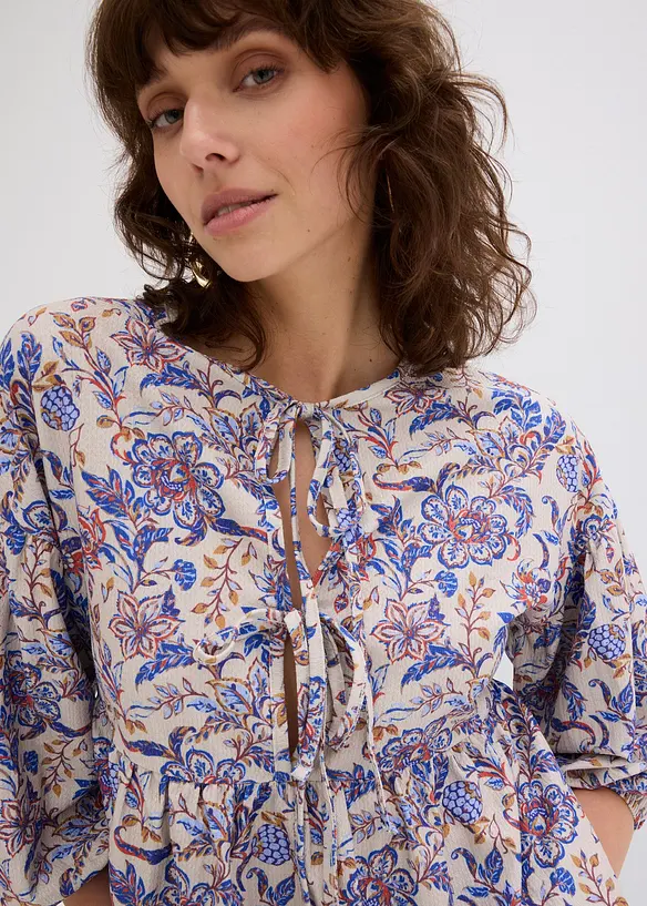 Shirtblouse met een veterdetail, bonprix