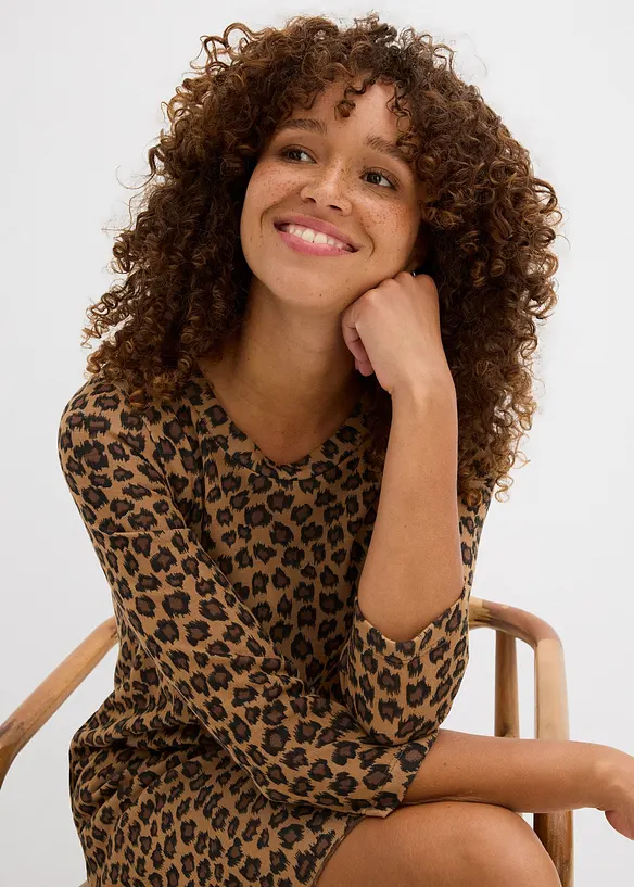 Kortes shirtjurk in een gebreide look, bonprix