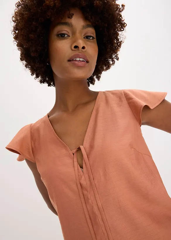 Blouse met volantmouwen in een glanzende look, bonprix