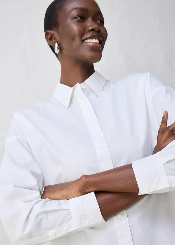 Korte overhemdblouse met zijde, bonprix
