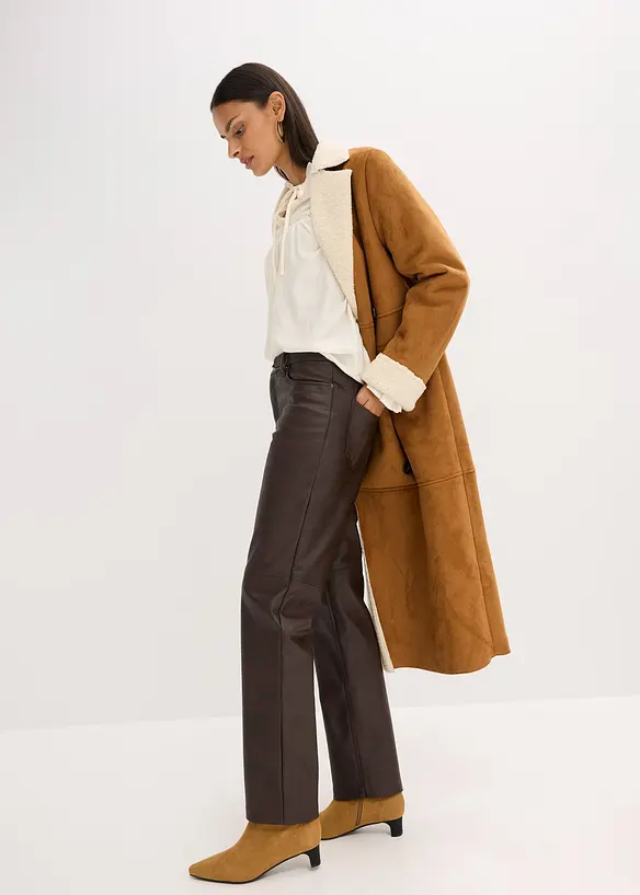 Imitatieleren broek in used look, bonprix