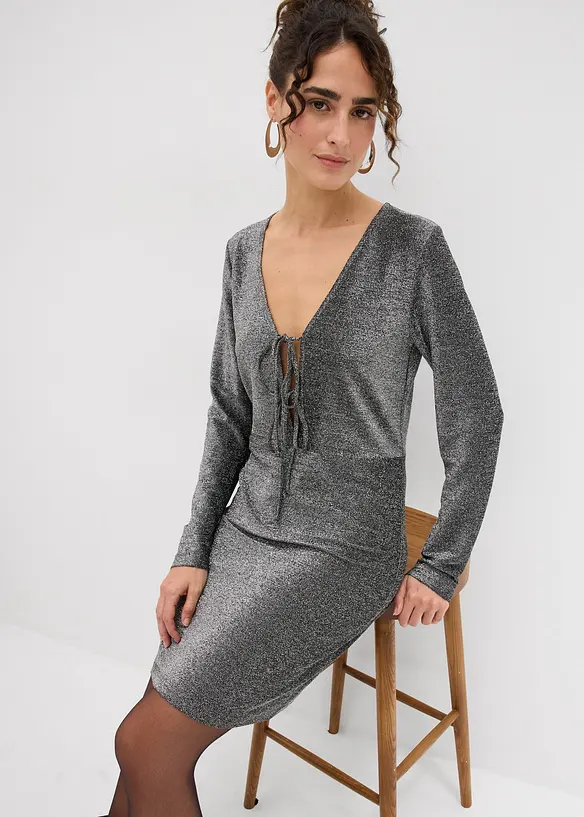 Glanzende mini jurk met een strikkoord, bonprix