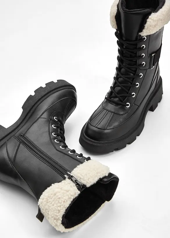 Gevoerde veterboots, bonprix