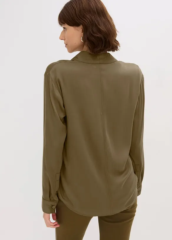 Overhemdblouse van soepelvallend satijn, bonprix