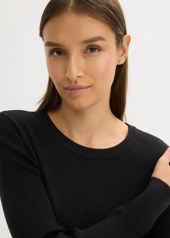 Fijn gebreide trui in een zachte viscosemix, bonprix