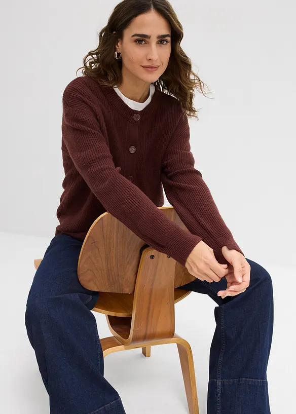 Fijn gebreid vest met ronde hals, bonprix