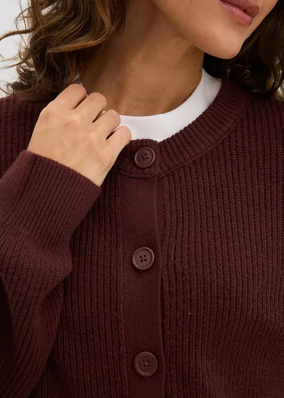 Fijn gebreid vest met ronde hals, bonprix