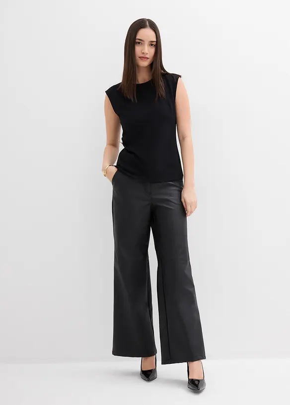 Top van crêpe met decoratieve gesp, bonprix