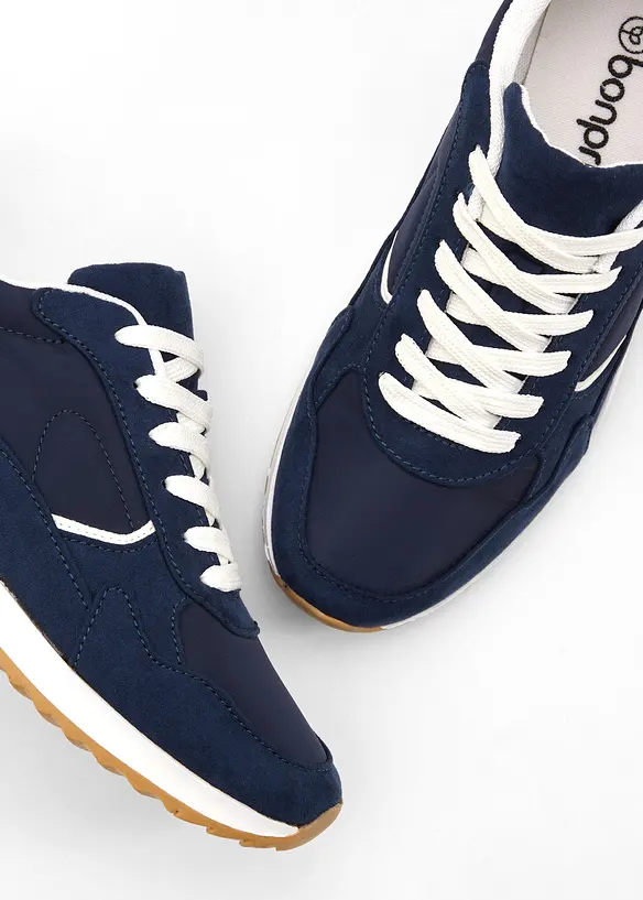 Sneakers in retrolook, bonprix