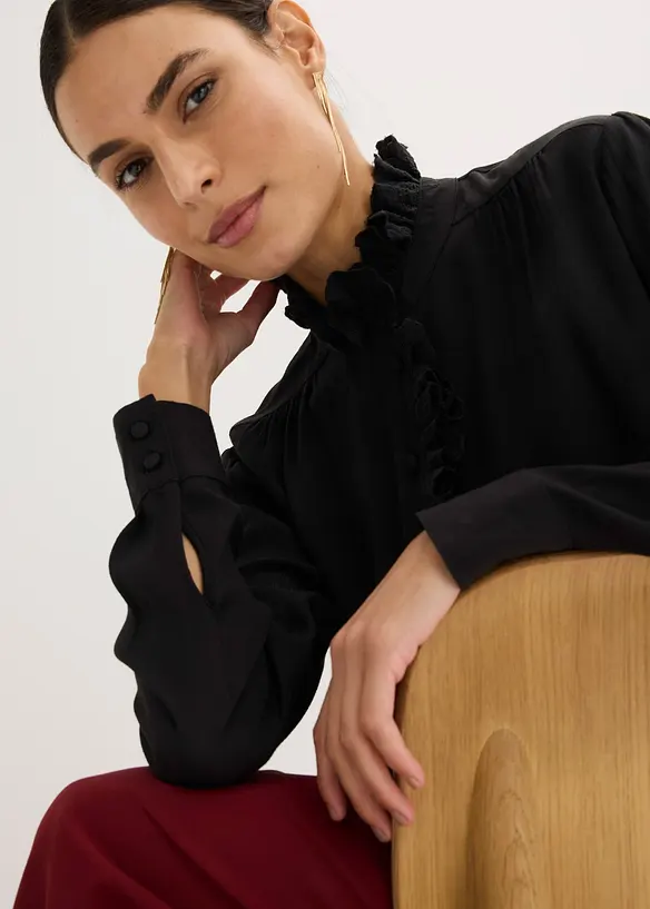 Blouse van lichte cr&ecirc;pe, bonprix