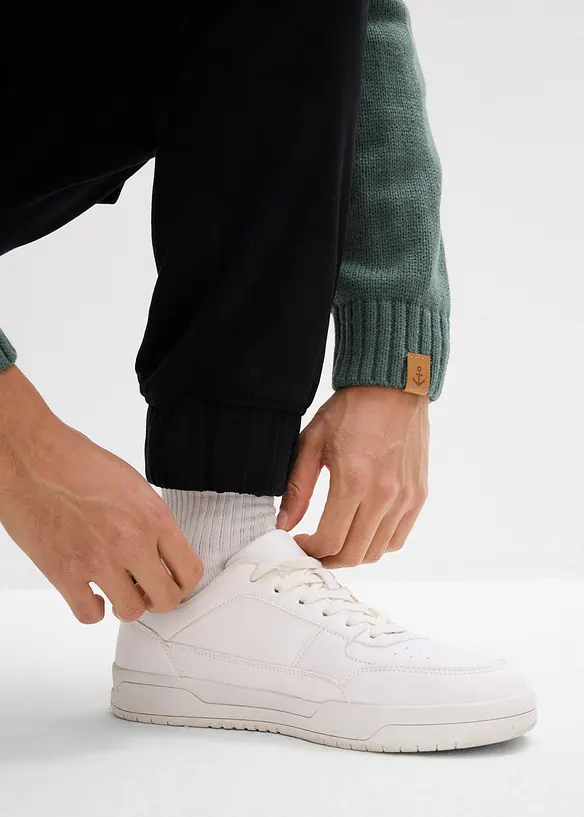 Joggingbroek met cargozakken, loose fit, bonprix