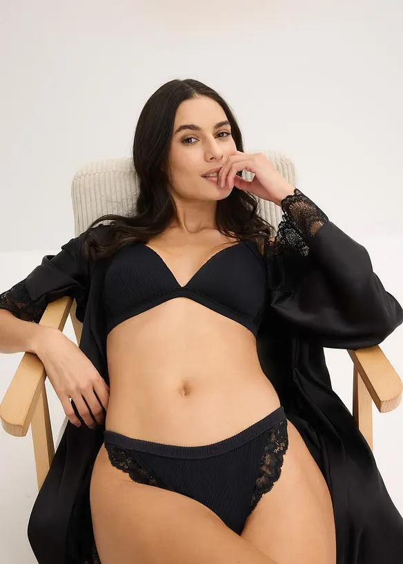 Tanga string met zacht geribd materiaal, bonprix