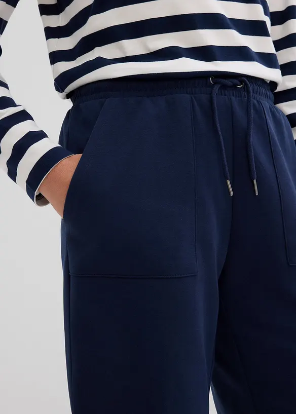 Sweat short met zakken, bonprix