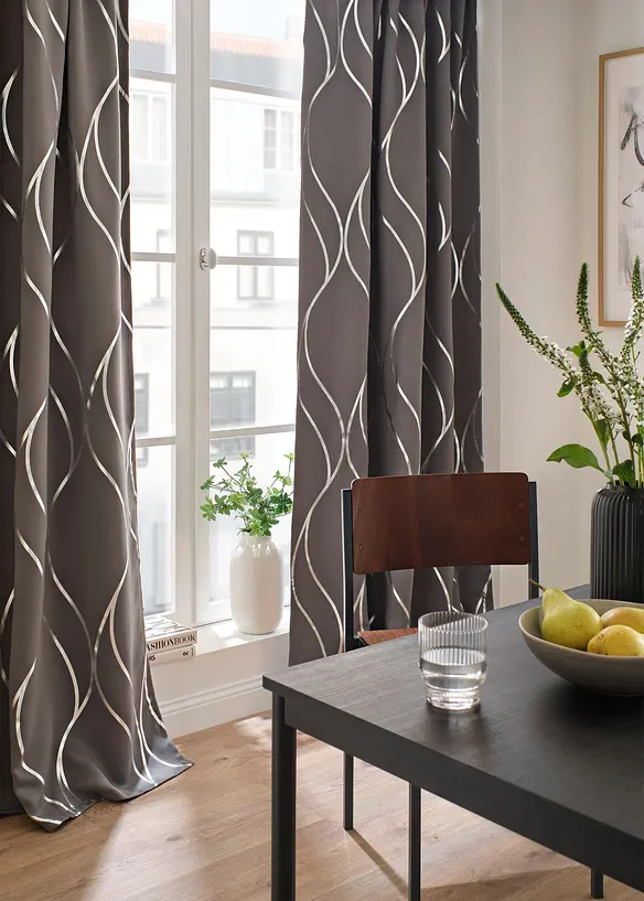 Verduisterend gordijn met glanzende print (1 stuk), bonprix