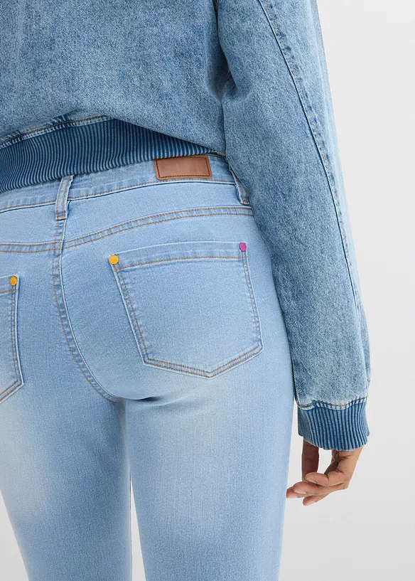 Mid waist stretch jeans, straight, bonprix