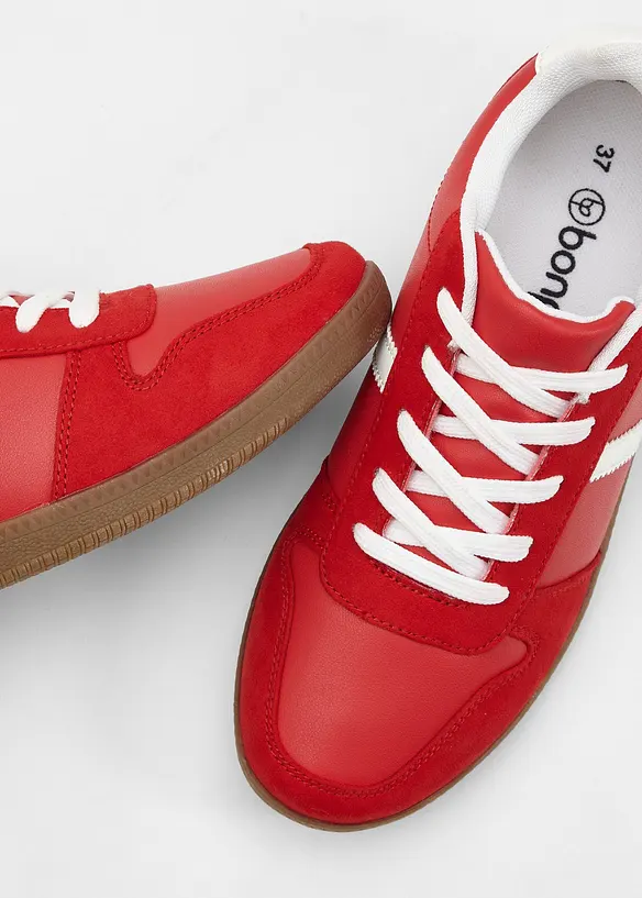 Sneakers in retrolook, bonprix