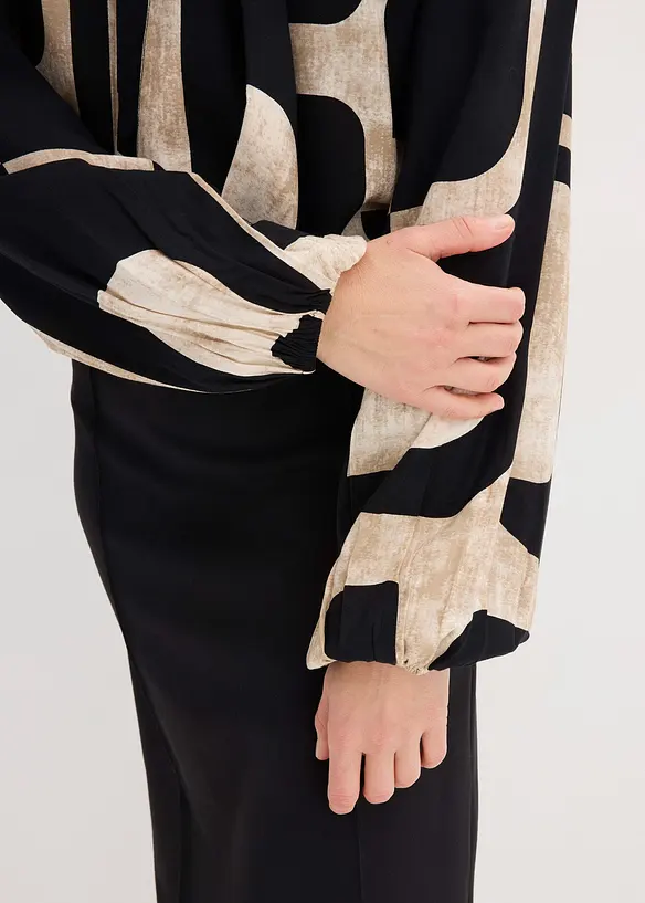 Blouse met strik van soepelvallende viscose, bonprix