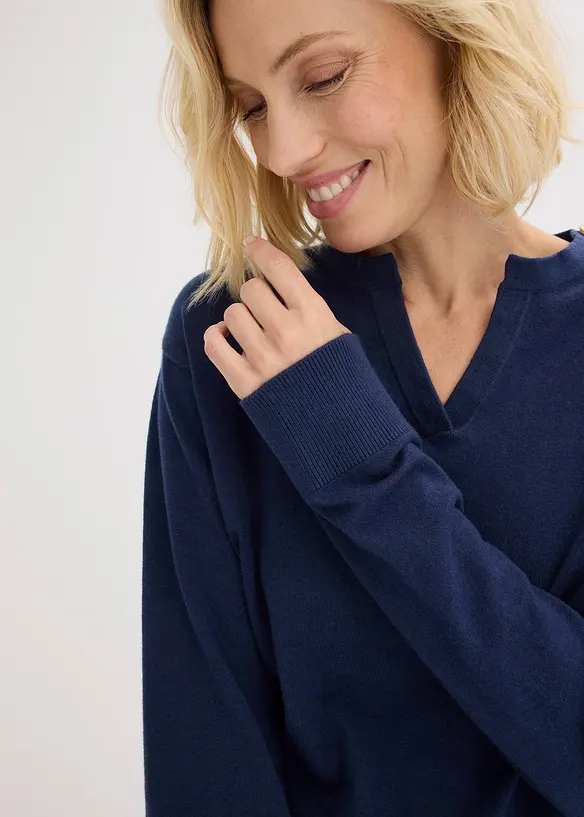 Fijngebreide trui met knoopsluiting, bonprix