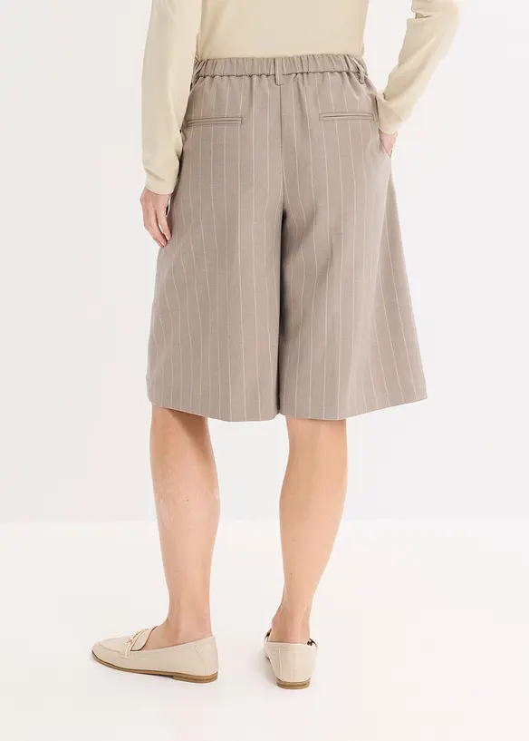 Bermuda met bandplooien, krijtstreep, bonprix