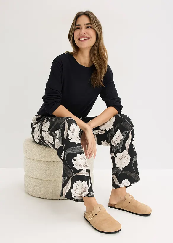 Pyjama met viscose en wijde pijpen, bonprix