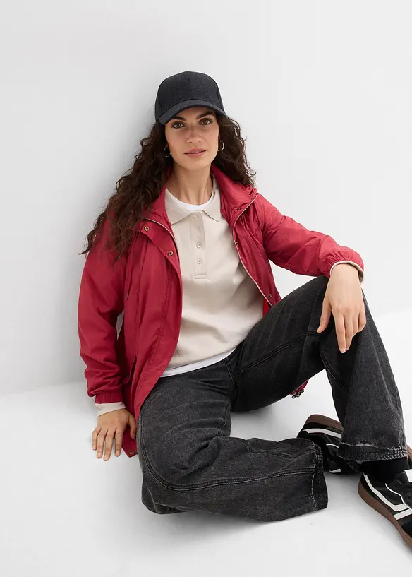 Lichte tussenjas met capuchon, bonprix